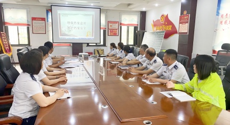 檔案法制宣傳進站區迎國際檔案日_副本_副本.jpg